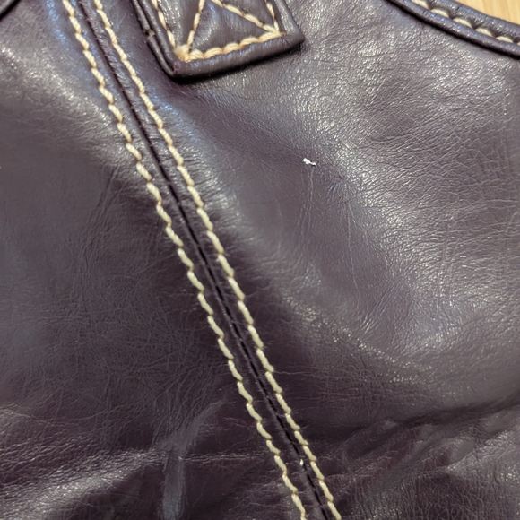 Stylish Purple Shoulder Bag - Picture 3 of 7